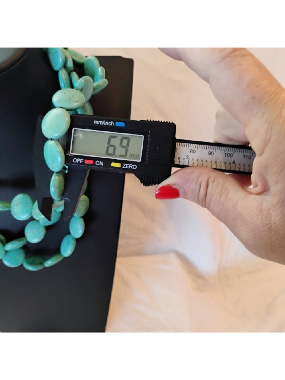 Southwest Style Triple Strand Faux Turquoise Disc Necklace Dyed Howlite 20" - Picture 12 of 12